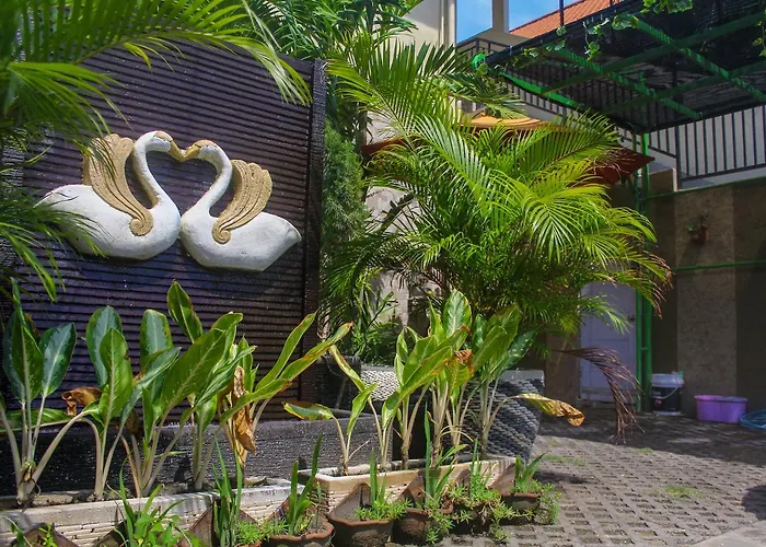 Casa de hóspedes D'lumbung Suites And 3*