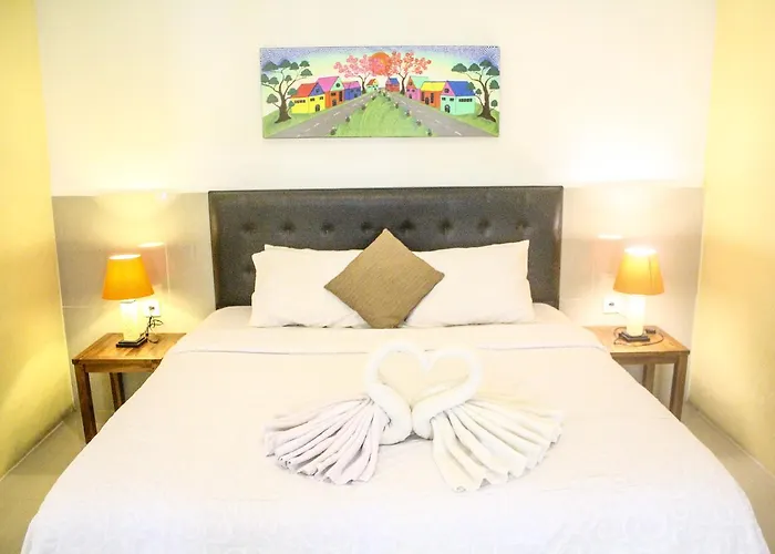Casa de hóspedes D'lumbung Suites And 3*