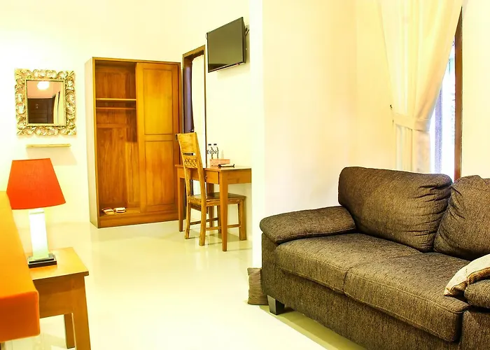 D'lumbung Suites And 3* Seminyak